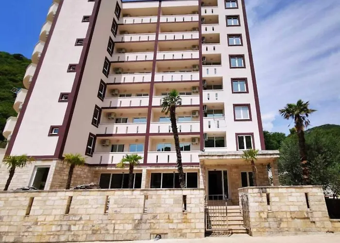 Sunrise Apartments Becici